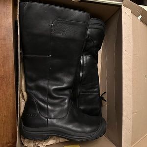 KEEN Black Waterproof Winter Boot - Size 10